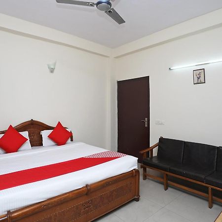 Hotel O Celebration Bnb Home Delhi Zewnętrze zdjęcie